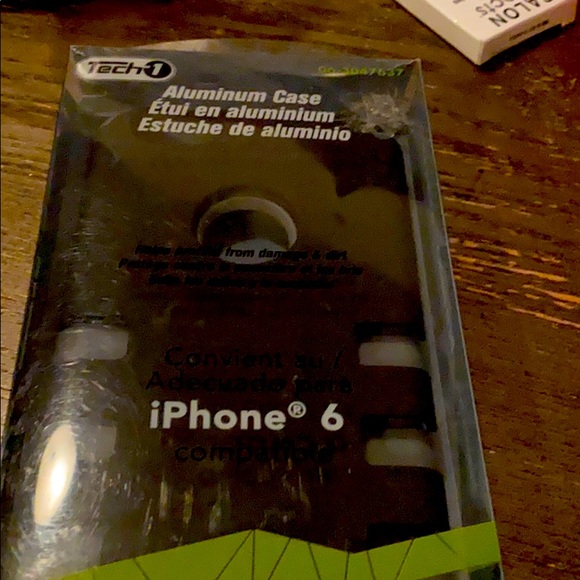 Tech 1 case for iPhone 6 - Picture 1 of 1